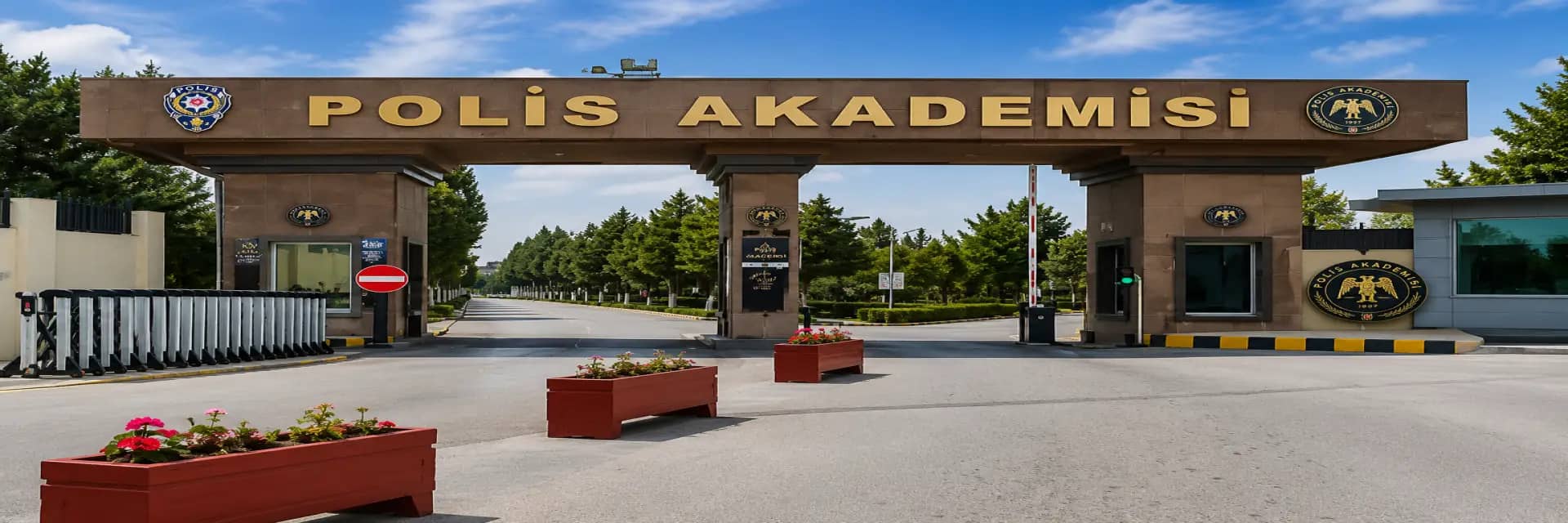 Polis Akademisi kapak gorseli