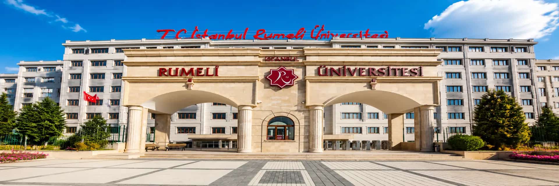 Istanbul Rumeli Universitesi kapak gorseli