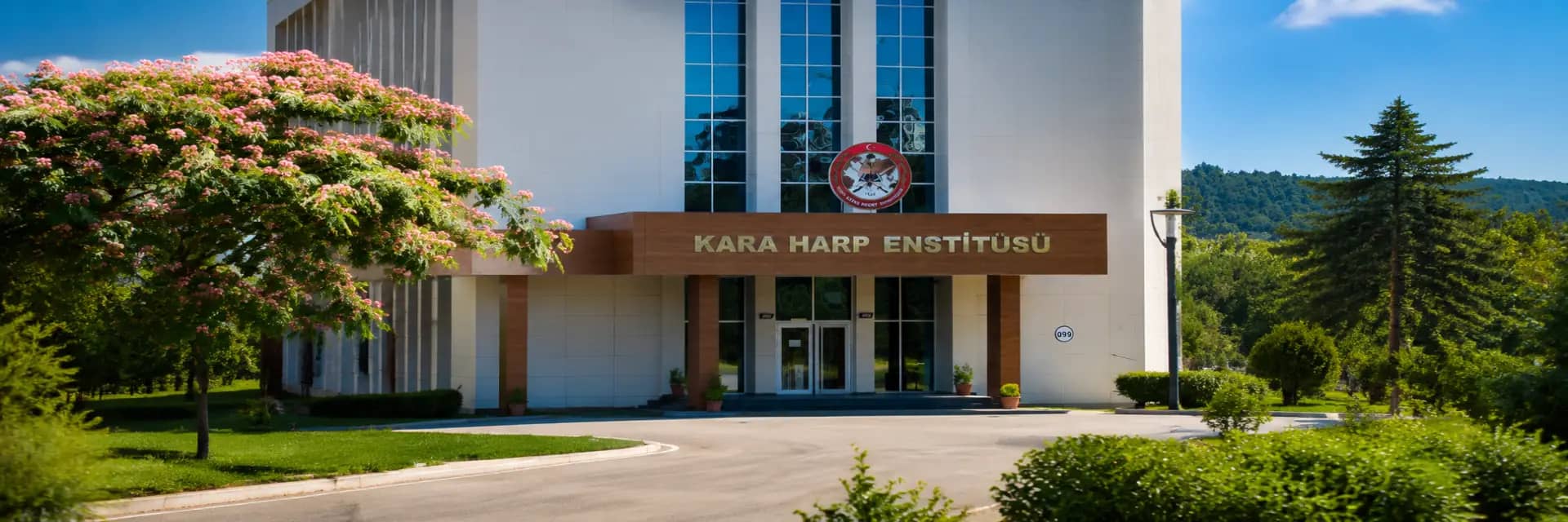 Kara Harp Okulu Komutanligi kapak gorseli