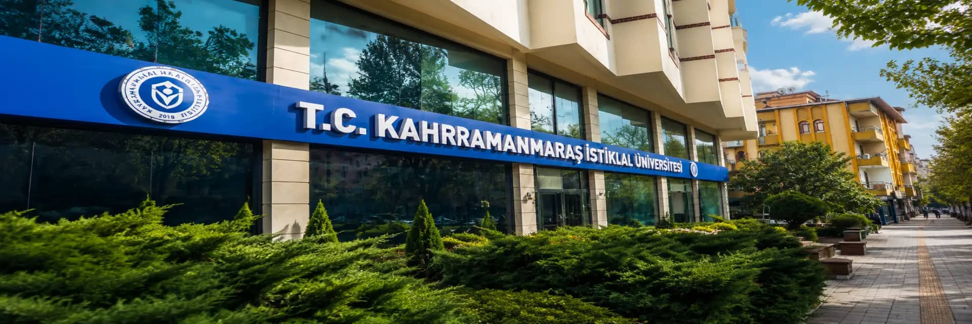 Kahramanmaras Istiklal Universitesi kapak gorseli