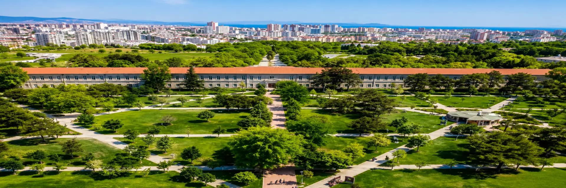 Yildiz Teknik Universitesi kapak gorseli