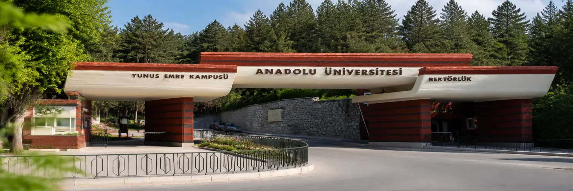 Anadolu Universitesi kapak gorseli