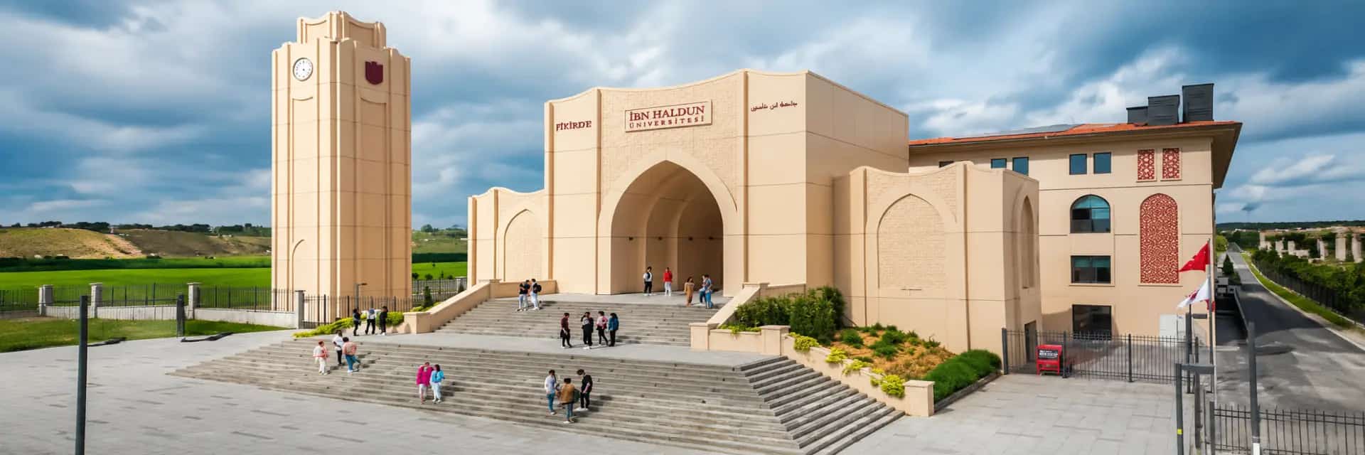 Ibn Haldun Universitesi kapak gorseli