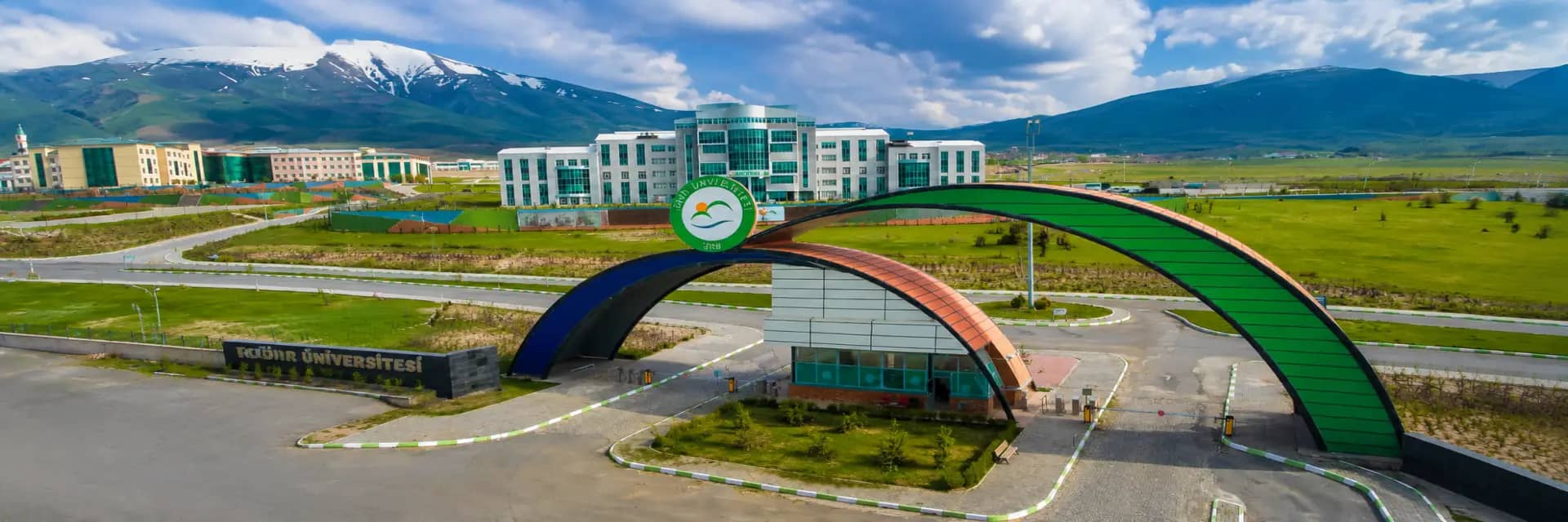 Igdir Universitesi kapak gorseli