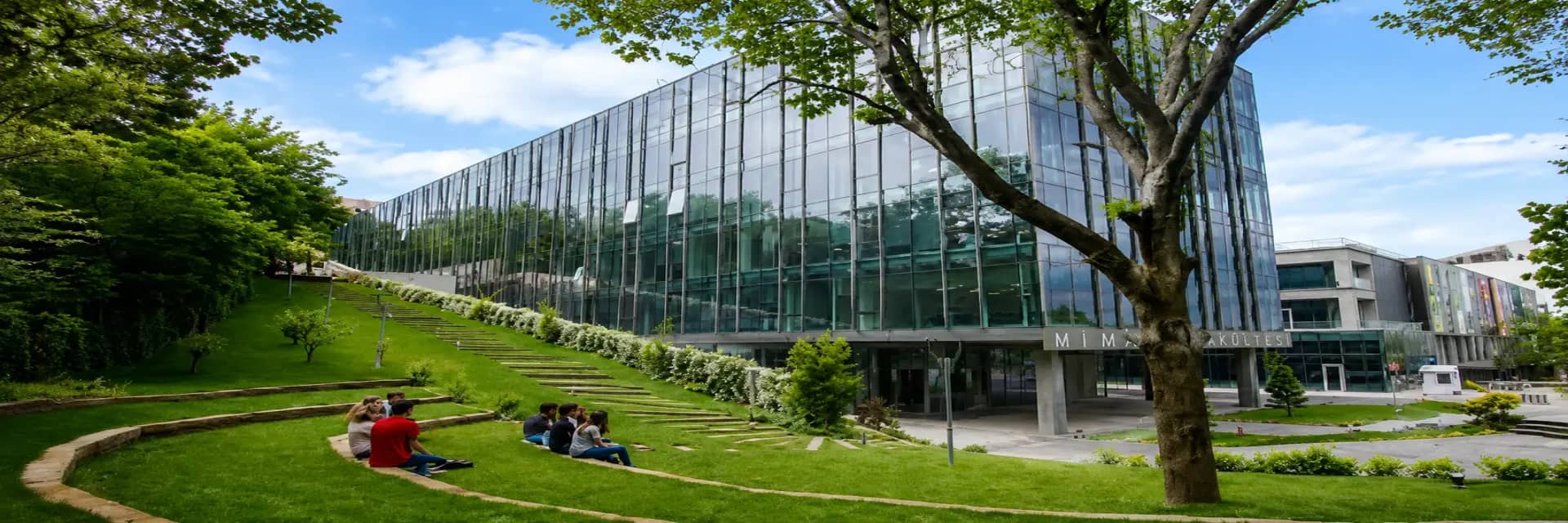 MEF Universitesi kapak gorseli