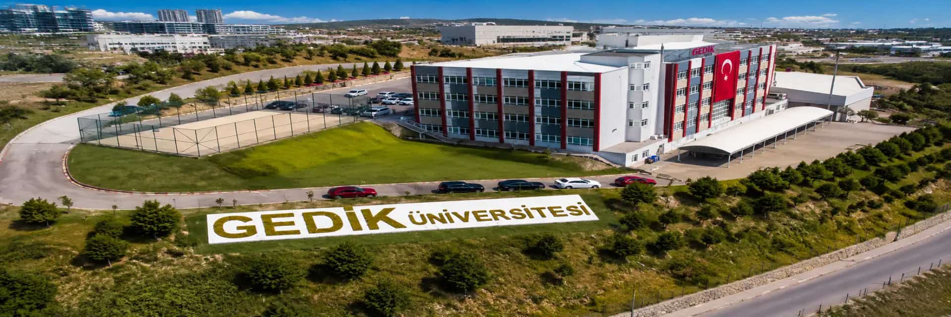 Gedik Universitesi kapak gorseli