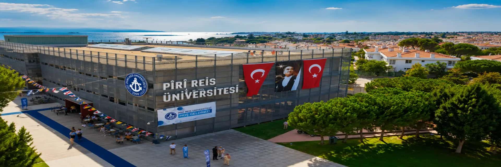 Piri Reis Universitesi kapak gorseli