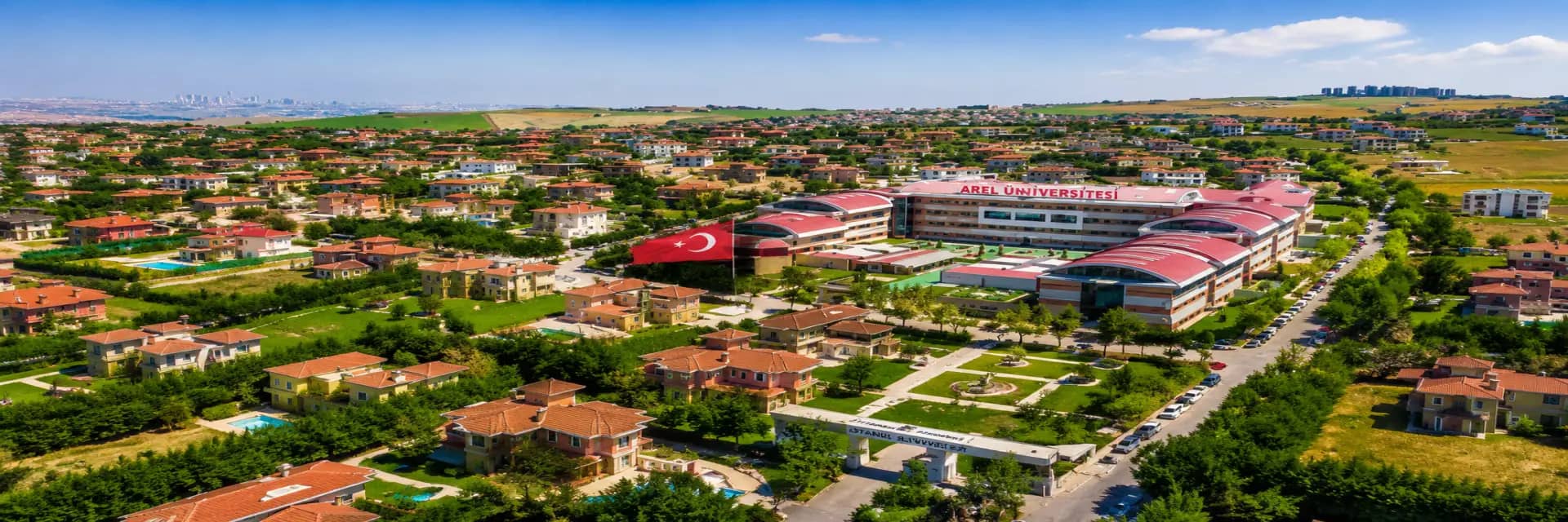 Istanbul Arel Universitesi kapak gorseli