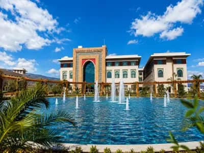 Uluslararasi Antalya Universitesi