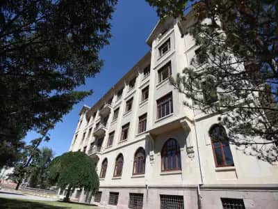 Ankara Medipol Universitesi kampus gorseli