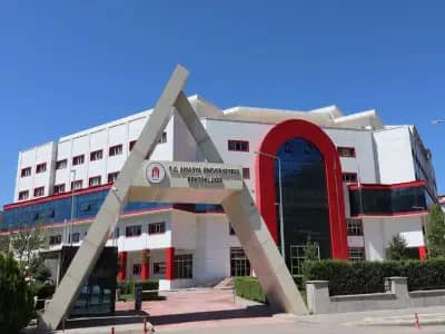 Amasya Universitesi kampus gorseli
