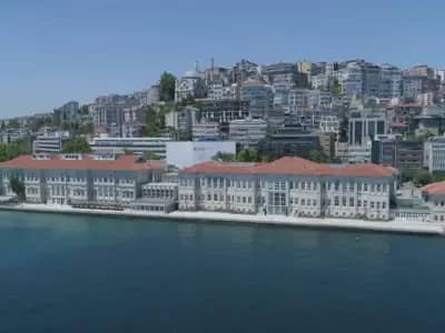 Mimar Sinan Guzel Sanatlar Universitesi kampus gorseli