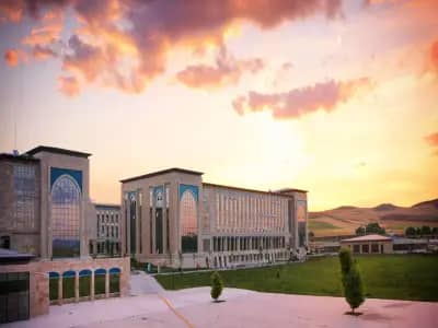 Yildirim Beyazit Universitesi kampus gorseli