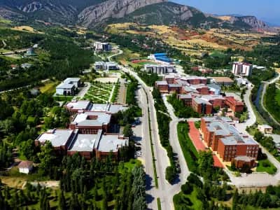 Gaziosmanpasa Universitesi Kampusu