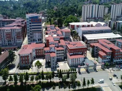 Recep Tayyip Erdogan Universitesi kampus gorseli