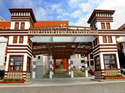 Recep Tayyip Erdogan Universitesi kampus gorseli
