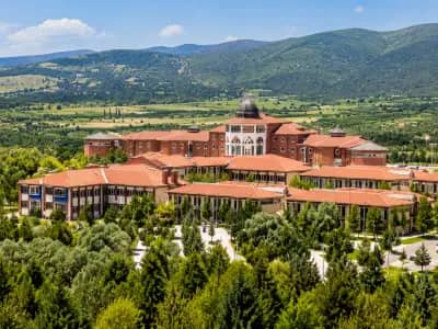 Dumlupinar Universitesi kampus gorseli
