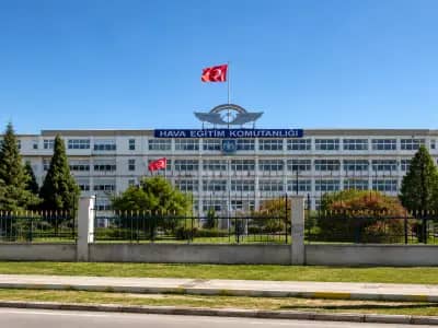 Hava Harp Okulu Komutanligi kampus gorseli