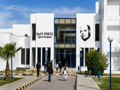 Lefke Avrupa Universitesi kampus gorseli