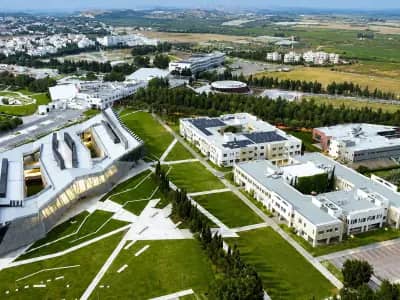 Uluslararasi Kibris Universitesi kampus gorseli