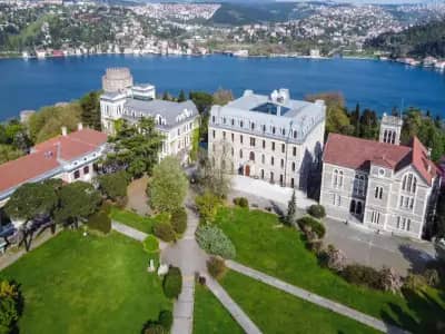 Bogazici Universitesi kampus gorseli