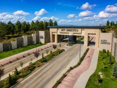 Hitit Universitesi kampus gorseli