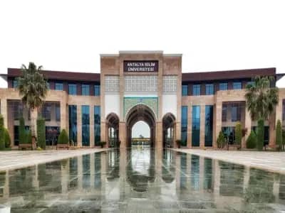 Antalya Bilim Universitesi kampus gorseli