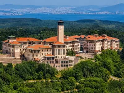 Koc Universitesi kampus gorseli