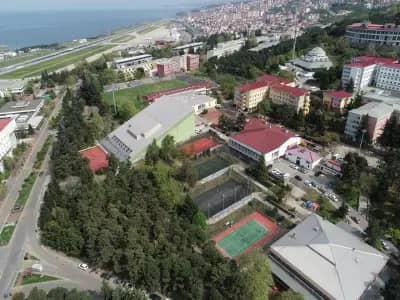 Karadeniz Teknik Universitesi kampus gorseli