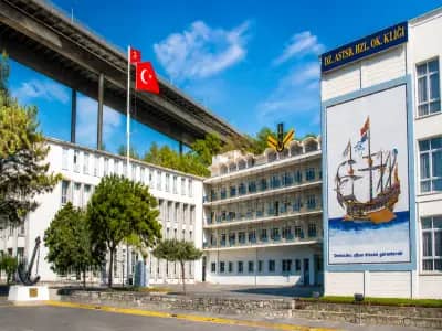 Deniz Astsubay Meslek Yuksekokulu kampus gorseli