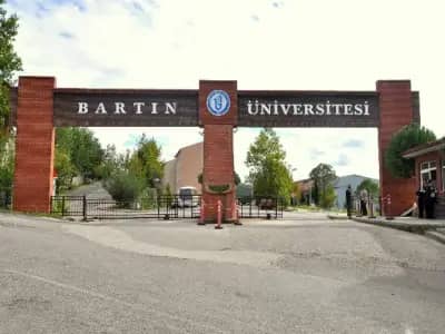 Bartin Universitesi kampus gorseli