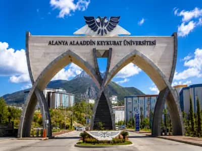 Alanya Alaaddin Keykubat Universitesi kampus gorseli