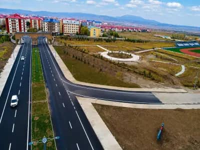 Kafkas Universitesi kampus gorseli